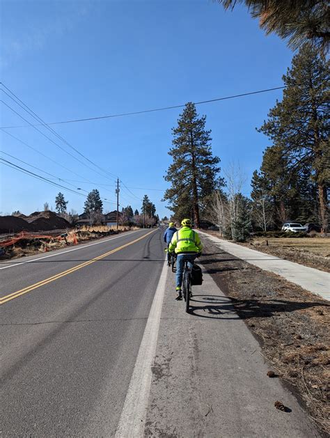Painted bike lanes - Bend Bikes
