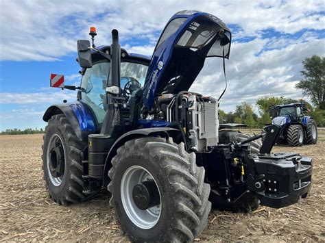 New Holland T7 300 Lwb Auto Command La Prova Esclusiva