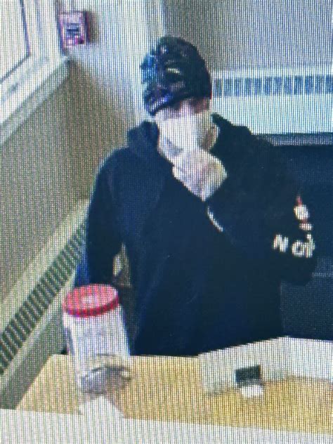 Fifth Bank Robbery In Two Weeks Vermont Daily Chronicle