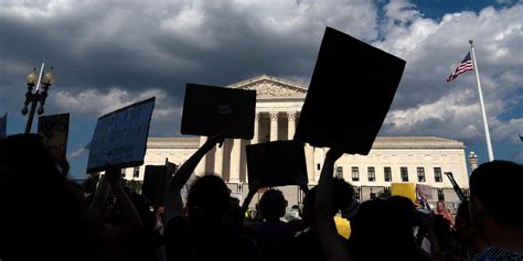 Supreme Courts Roe V Wade Ruling Sets Off Protests As States Plan