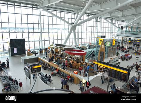 Departure Lounge at Terminal 5, Heathrow Airport. London Borough of ...