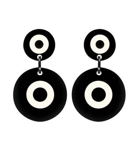 Boucles D Oreilles Clips Disque Noir Et Blanc Marion Godart Boucles