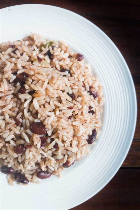 Easy Caribbean Rice And Beans Coconut Rice Red Beans