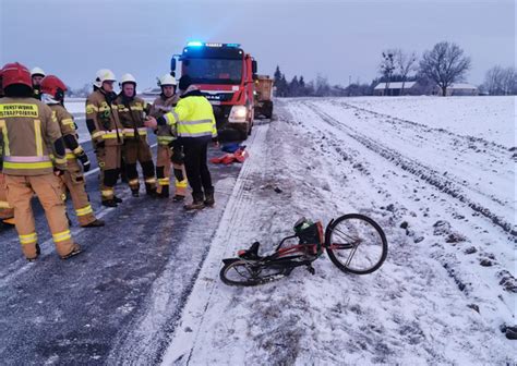 Nie żyje rowerzystka potrącona przez piaskarkę FOTO Informacje z