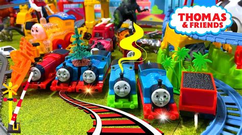 Kereta Api Thomas Friends Kereta Hantu Laba Laba Dinosaurus Truk