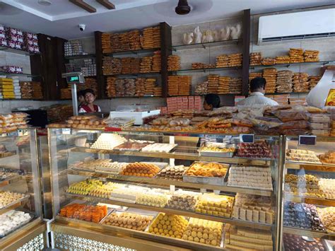 Ravi Sweets And Bakery In Patamata Vijayawada Best Bakeries In