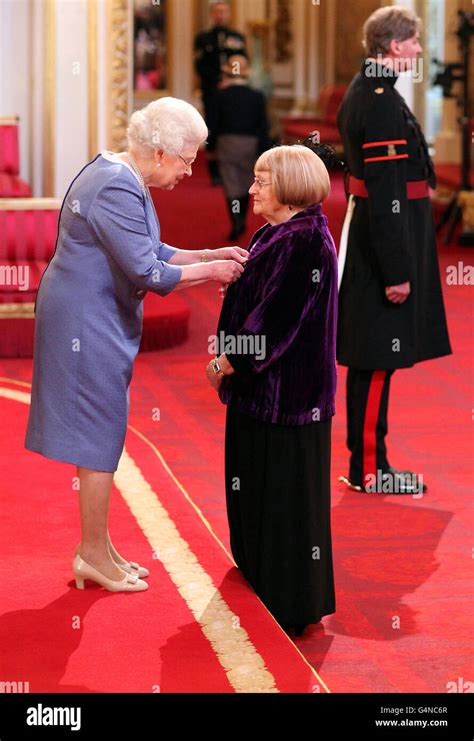 Investiture At Buckingham Palace Stock Photo Alamy