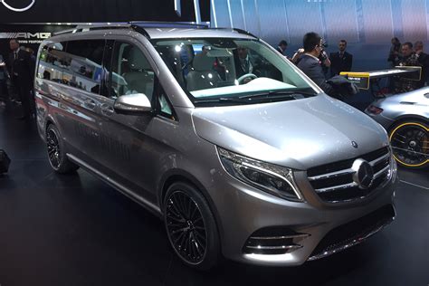 Mercedes V Ision E Concept Previews V Class Plug In Hybrid Auto Express