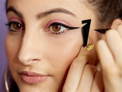 Winged Eyeliner Hacks How To Get The Perfect Cat Eye