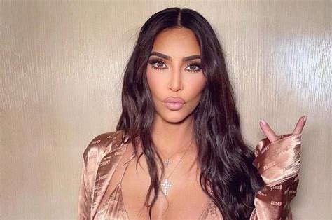 La Fiera El Lavadero Kim Kardashian Sacude Las Redes Con Sus Fotos