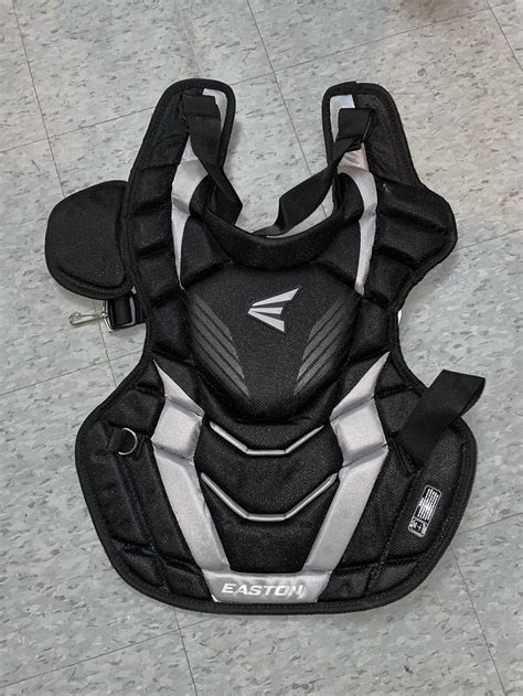 Used Easton Catcher S Chest Protector Sidelineswap