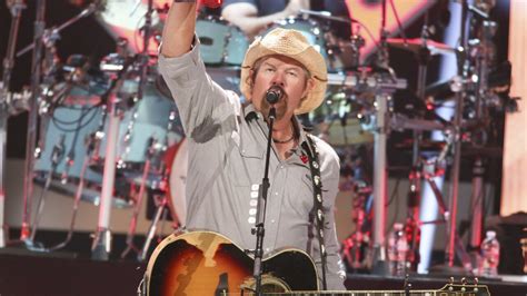 Country Singer Toby Keith Dies At 62