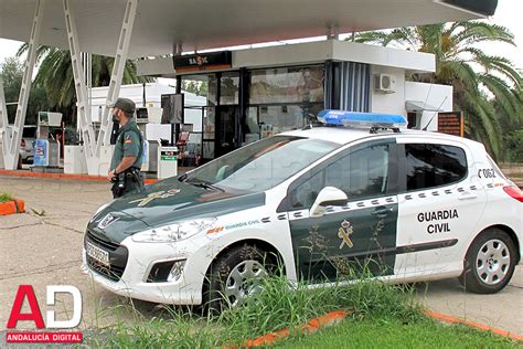 La Guardia Civil Detiene En Baena A Una Persona Por Un Delito De Robo Con Fuerza En Una