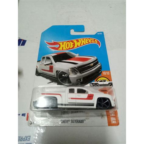 Hot Wheels Chevy Silverado Shopee Malaysia