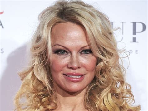 Pamela Anderson Falar Sobre Sex Tape Em Document Rio Da Netflix