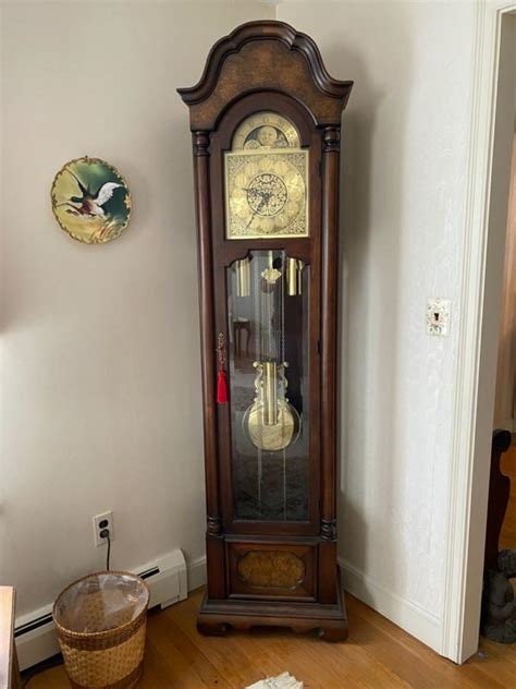 Grandfather Clock Burl Wood Zeeland Colonial