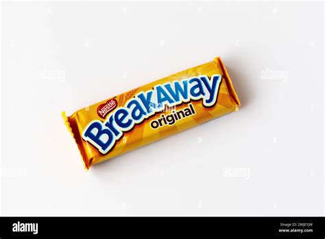 Breakaway Chocolate Biscuit Bar By Nestle Stock Photo Alamy