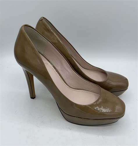 Vince Camuto Taupe Nude Patent Leather Platform Pumps Gem