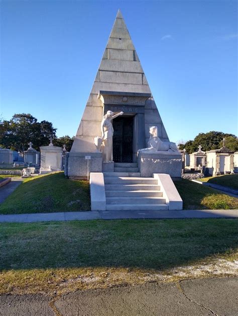 Metairie Cemetery | Metairie cemetery, Cemeteries, Cemetery