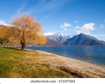 2,354 Lake Como Snow Images, Stock Photos & Vectors | Shutterstock