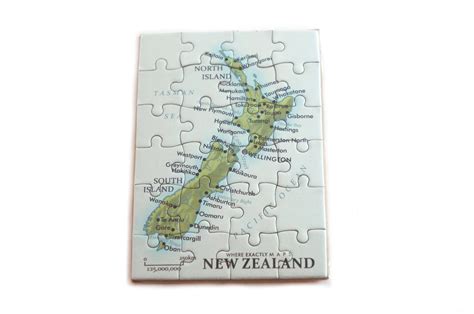 New Zealand Mini Magnetic Map Puzzle Where Exactly Maps