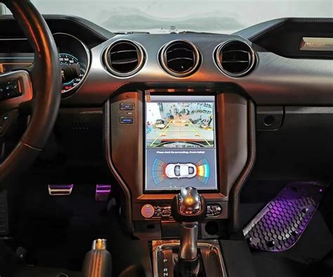 Ford Mustang – Integrated Audio