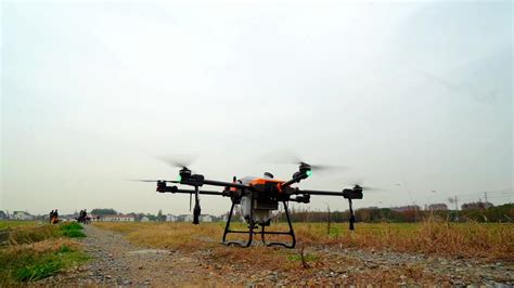 Huida Tech Axis Spraying Agricultural Drone With Camera Gps Flying