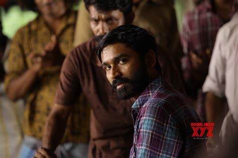 Dhanush New Stills From Vada Chennai Social News Xyz