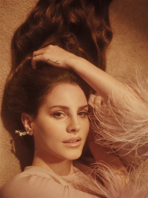 Lana Del Rey Looks Beyond Gorgeous In Dazed Magazine Fashion Gone Rogue