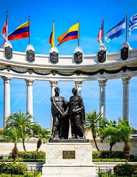 ECUADOR Guayaquil celebra sus 203 años de Independencia con al menos 14