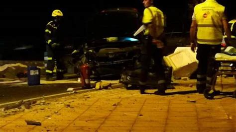 Aparatoso Accidente En Ag Imes Canarias