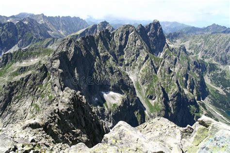 Gestalten Sie Berg In Tatras In Höchst Rysy In Slowakei Und In Polen