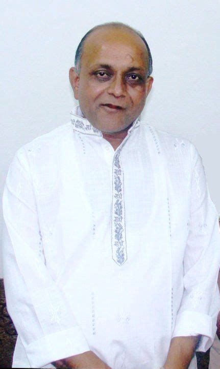 Vinod Agarwal (Singer) Age, Death, Wife, Family, Biography & More ...