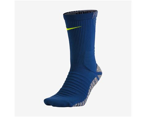 Nike Grip Strike Cushioned Crew Socks - Blue/Volt