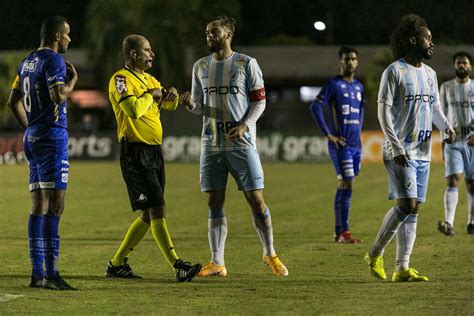 Pior Ataque Londrina Segue Sem Vencer Em Casa E Perde A Chance De Sair