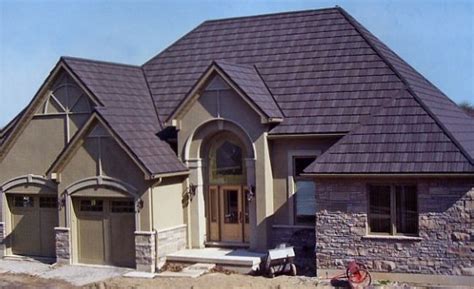 Premium Metal Roof Installation By Canadian Roof Specialist In Ontario