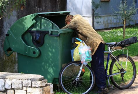 SADA JE JASNO NEMA NOVACA ZA SVE Pripremite se na teške dane