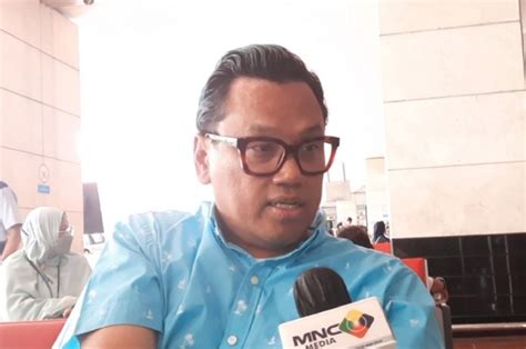 Butuh Perjuangan Uya Kuya Berhasil Pulangkan 7 TKI Ilegal Di Malaysia