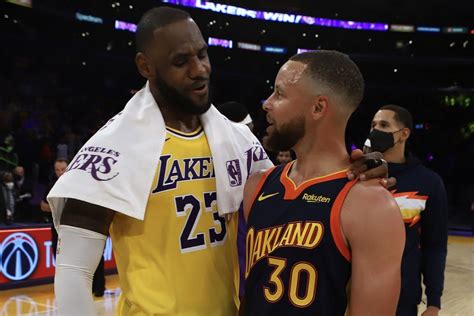 Sufre Lebron James Stephen Curry Se Encamina A Alcanzar Uno De Sus