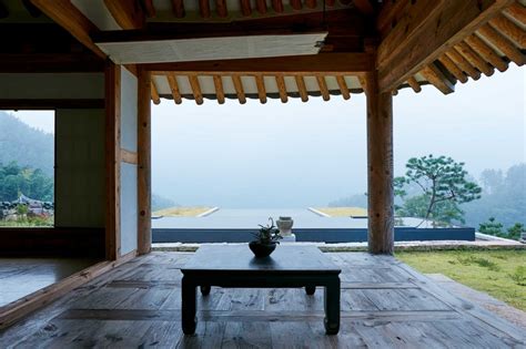 A Hanok Hotel In The Mountains Design Anthology Architecture