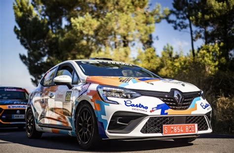 Debut Del Nuevo Renault Clio Rsr Rally En El Rallye De Ourense