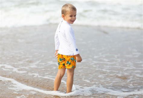 Badeshorts Babys Kleinkinder Bedruckt Von Decathlon F R Ansehen