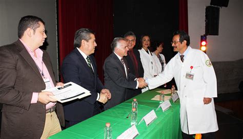 Por A Os De Servicio Imss Quer Taro Entrega Reconocimientos A M Dicos