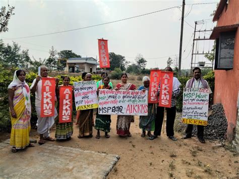 Jal Satyagraha As Part Of Farmers Msp Week Protests Newsclick