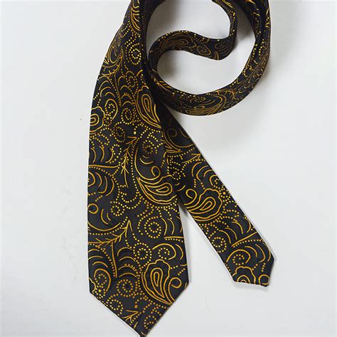 Men′s Classic Paisley Ties Luxury Italian Silk Jacquard Necktie Customized Logo Business Wedding