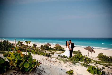 Cancun Wedding Guide - Destination Wedding Details