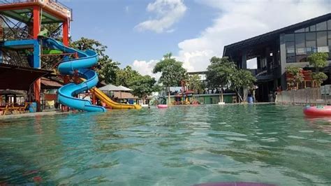 Danuwo Waterpark Tiket Masuk Lokasi Foto Yawisata