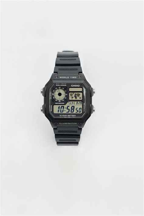 Pullandbear Casio Ae Wh Avef Digital Watch Centro Colombo