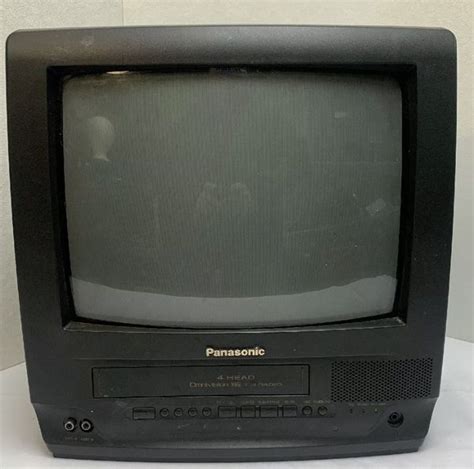 Panasonic Omnivision 13 Crt Retro Gaming Tv Vcr Combo Vhs Fm Radio Pv M1369 For Sale In Pelham