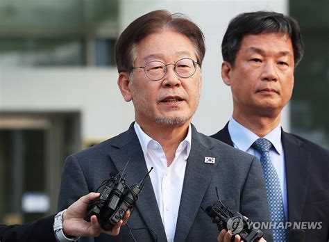 紧急送医当天，韩最大在野党党首李在明被提请批捕